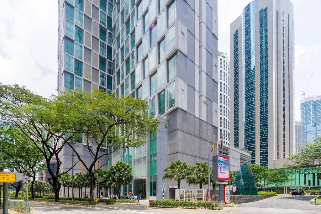 Soho Suites Klcc By Pnut Klcc View Kuala Lumpur Exterior photo