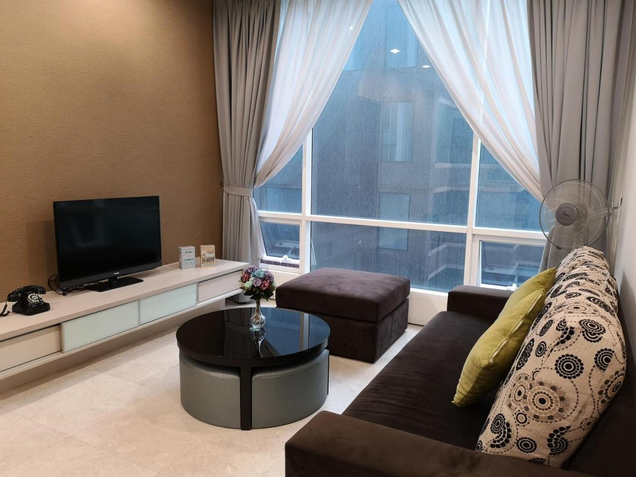 Soho Suites Klcc By Pnut Klcc View Kuala Lumpur Exterior photo